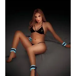 Whipsmart Glow In The Dark UTB Restraints Wrist Velcro Cuffs Blue